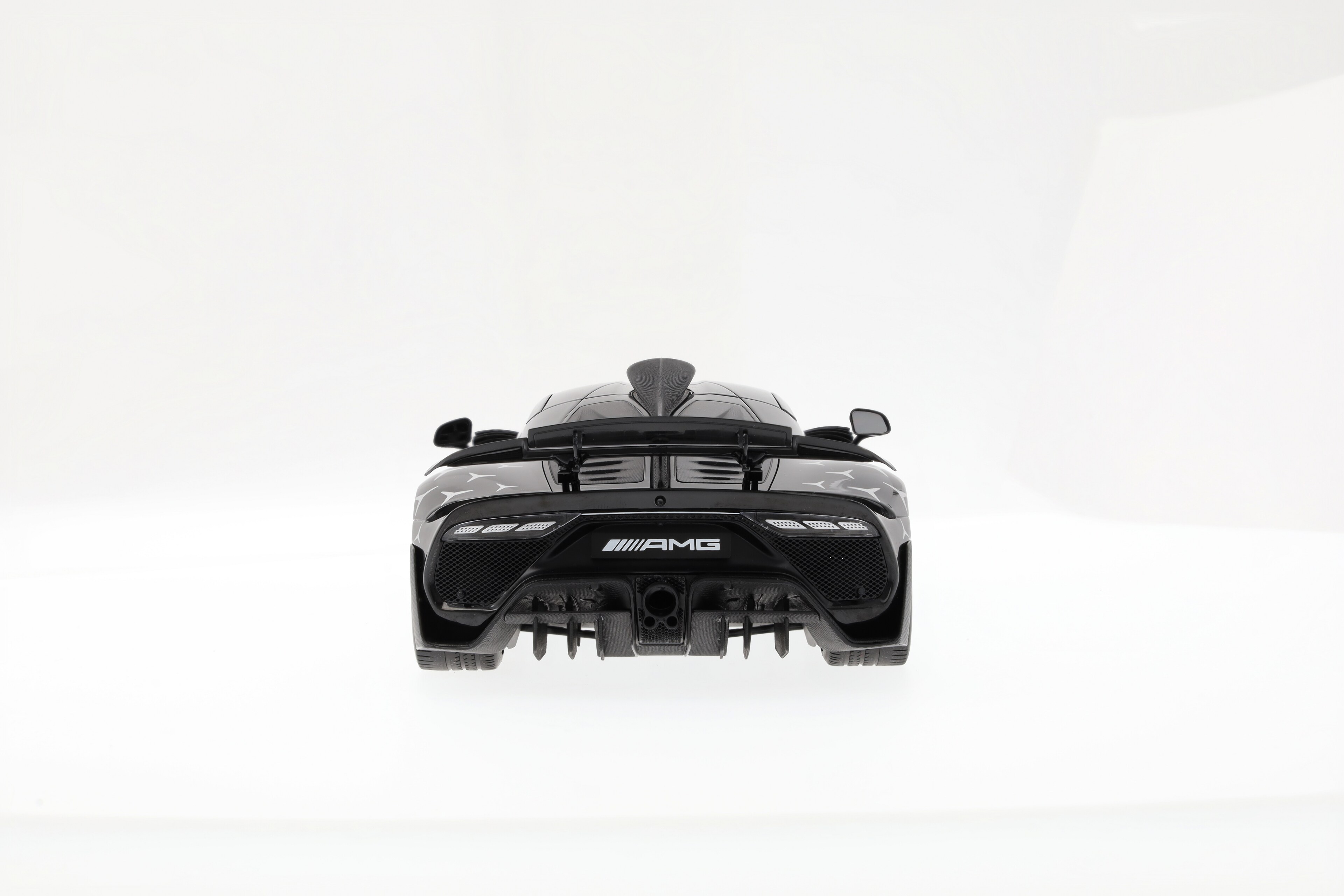 Mercedes-AMG ONE, C298 obsidianschwarz, 1:18