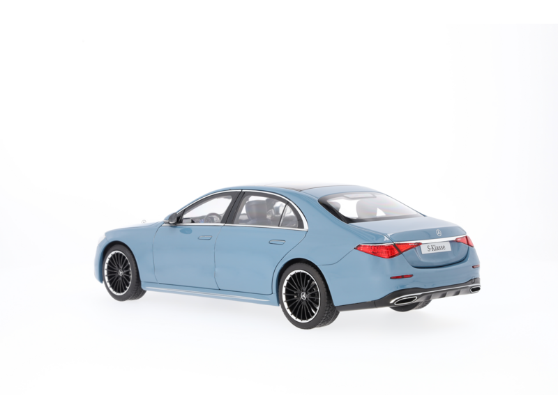 S-Klasse, Limousine Langversion, V223 MANUFAKTUR vintageblau uni, Norev, 1:18 S-Klasse, Limousine Langversion, V223 MANUFAKTUR vintageblau uni, Norev, 1:18
