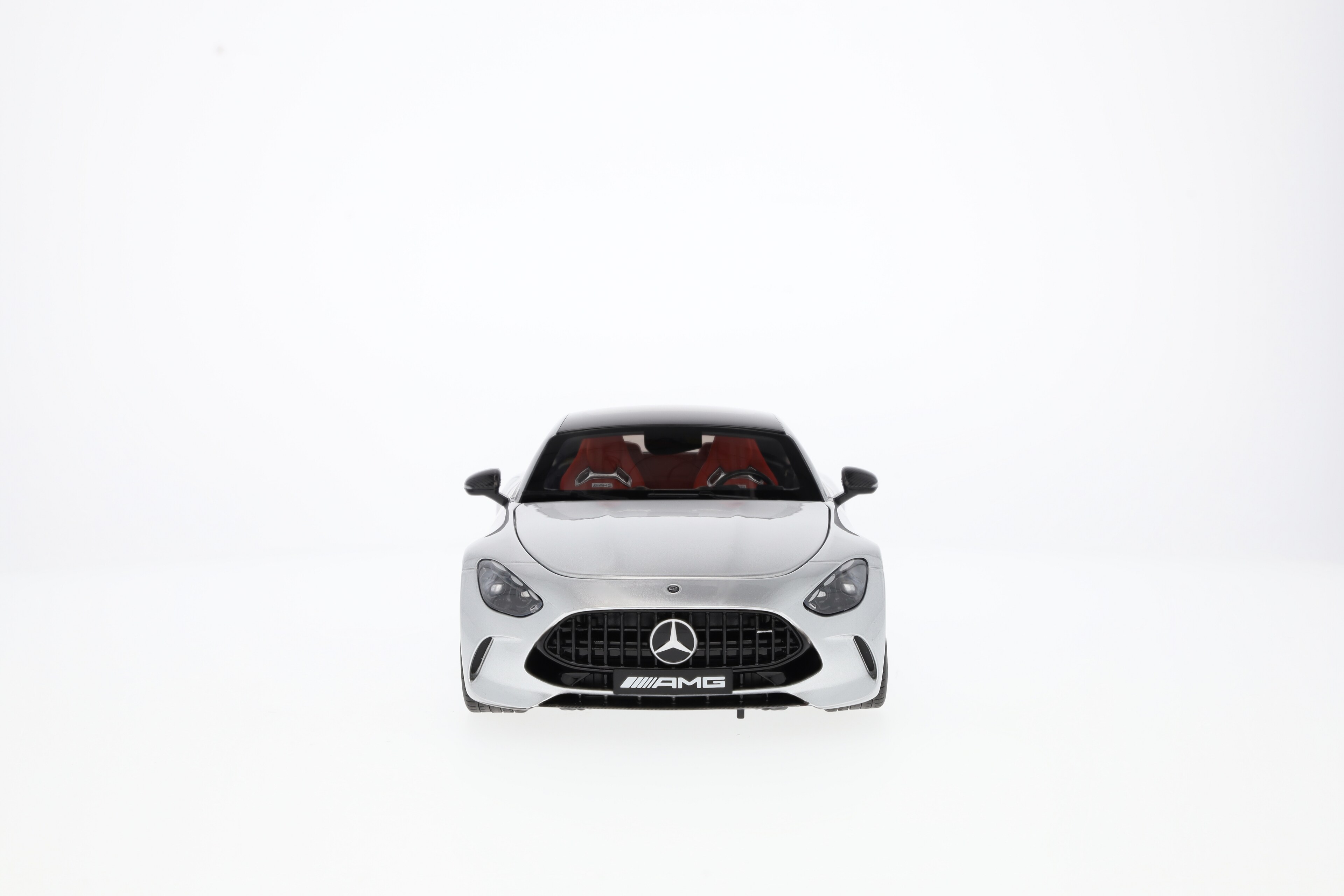 Mercedes-AMG GT 63, C192 hightechsilber, 1:18