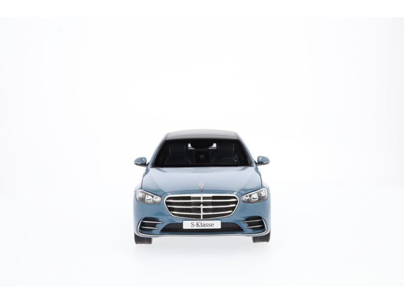 S-Klasse, Limousine Langversion, V223 MANUFAKTUR vintageblau uni, Norev, 1:18 S-Klasse, Limousine Langversion, V223 MANUFAKTUR vintageblau uni, Norev, 1:18