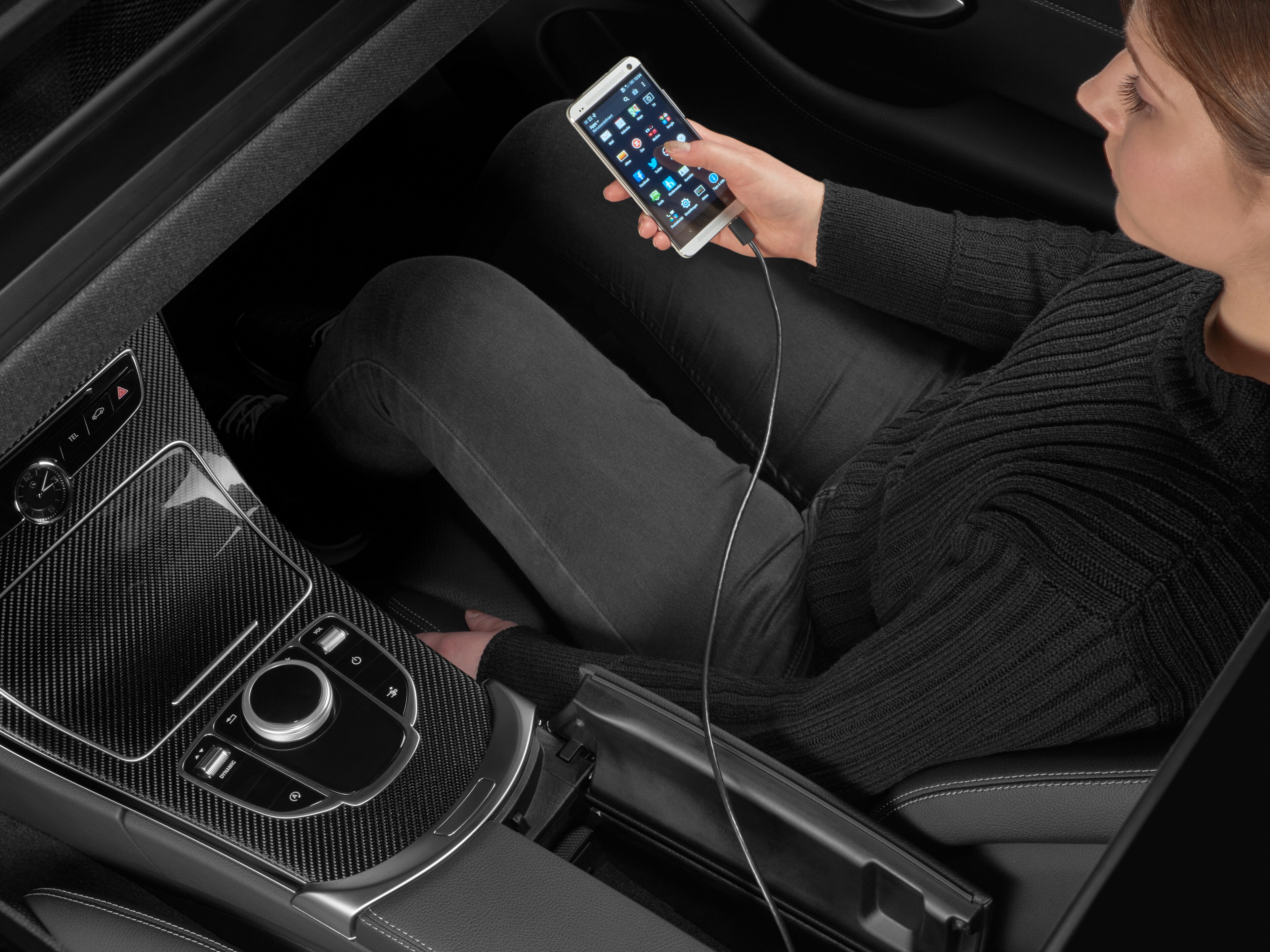 Media Interface Consumer Kabel, Mikro-USB