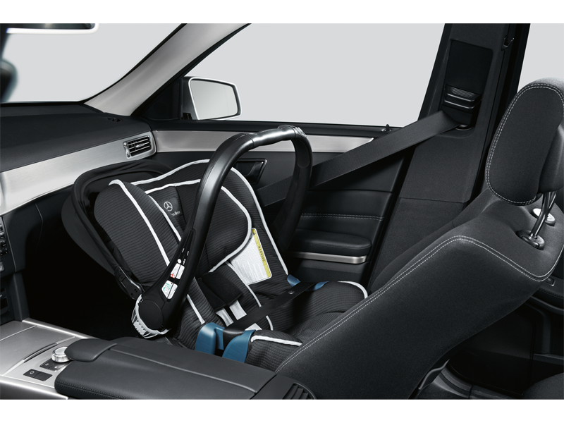 Mercedes-Benz - KINDERSITZ Teilenummer A0009701302 A0009701302