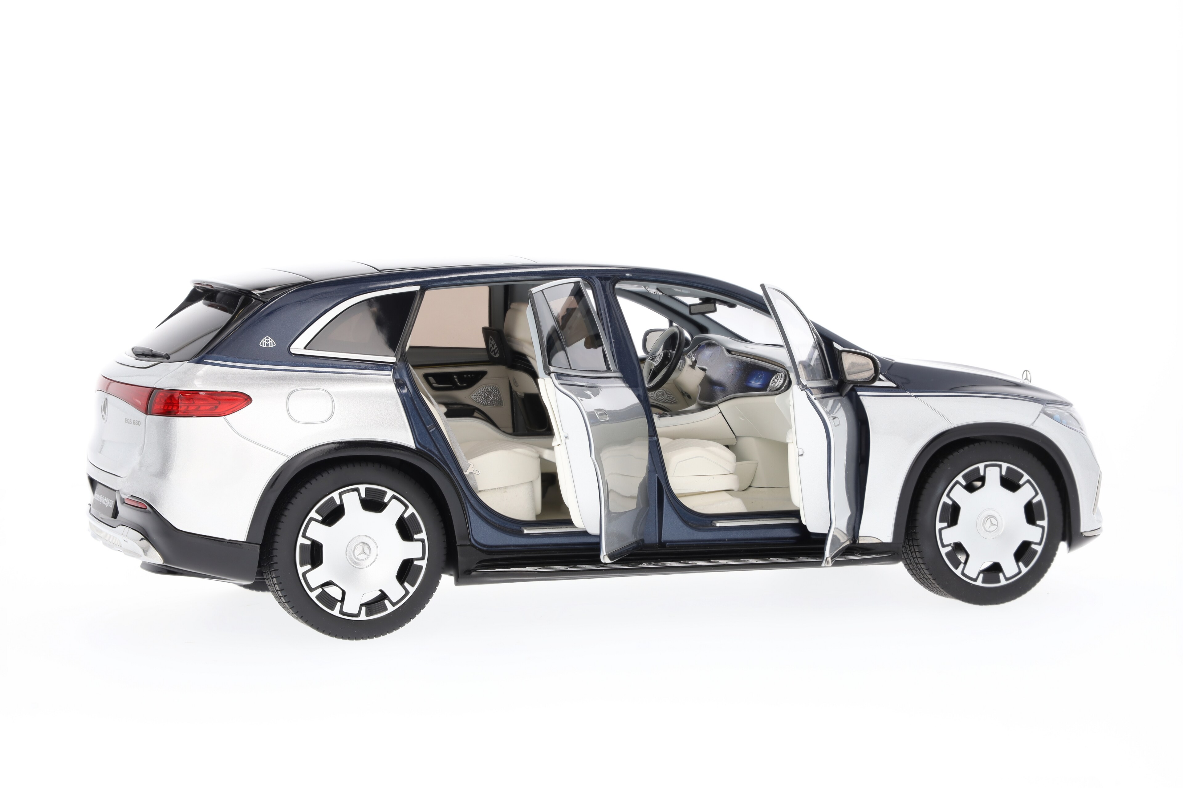 Mercedes-Benz - Mercedes-Maybach EQS 680 SUV, X296 sodalithblau / hightechsilber, 1:18