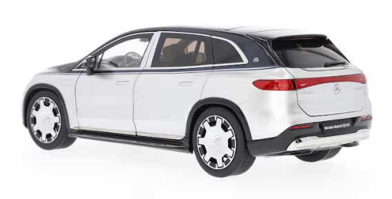 Mercedes-Maybach EQS 680 SUV, X296 sodalithblau / hightechsilber, 1:18 Mercedes-Maybach EQS 680 SUV, X296 sodalithblau / hightechsilber, 1:18