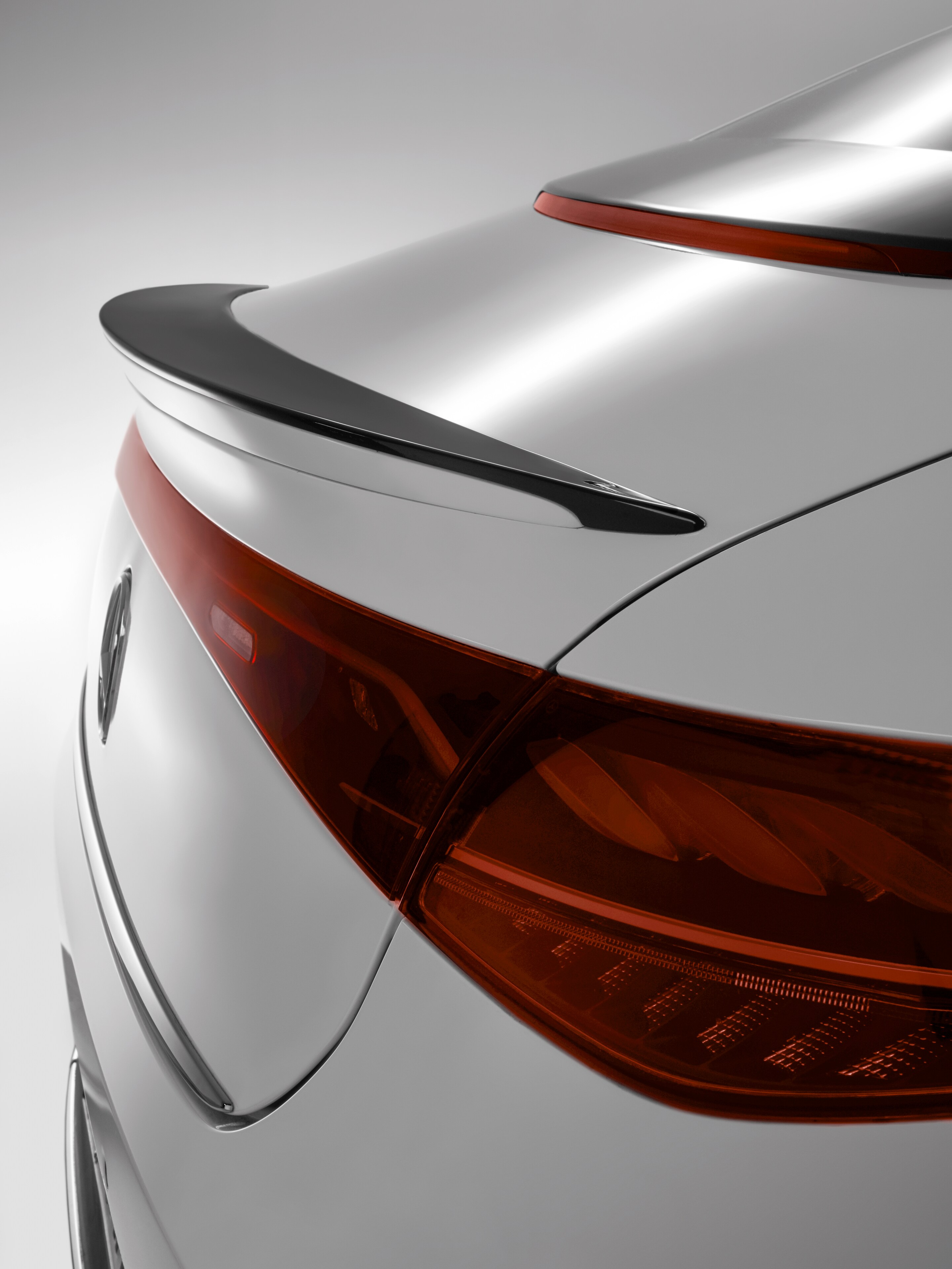 Heckspoiler Polyurethan, grundiert, EQE V295