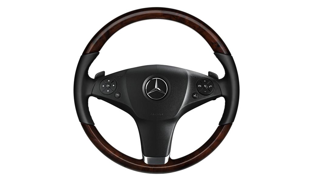 Mercedes-Benz - LENKRAD Teilenummer A20746010039E38 A20746010039E38
