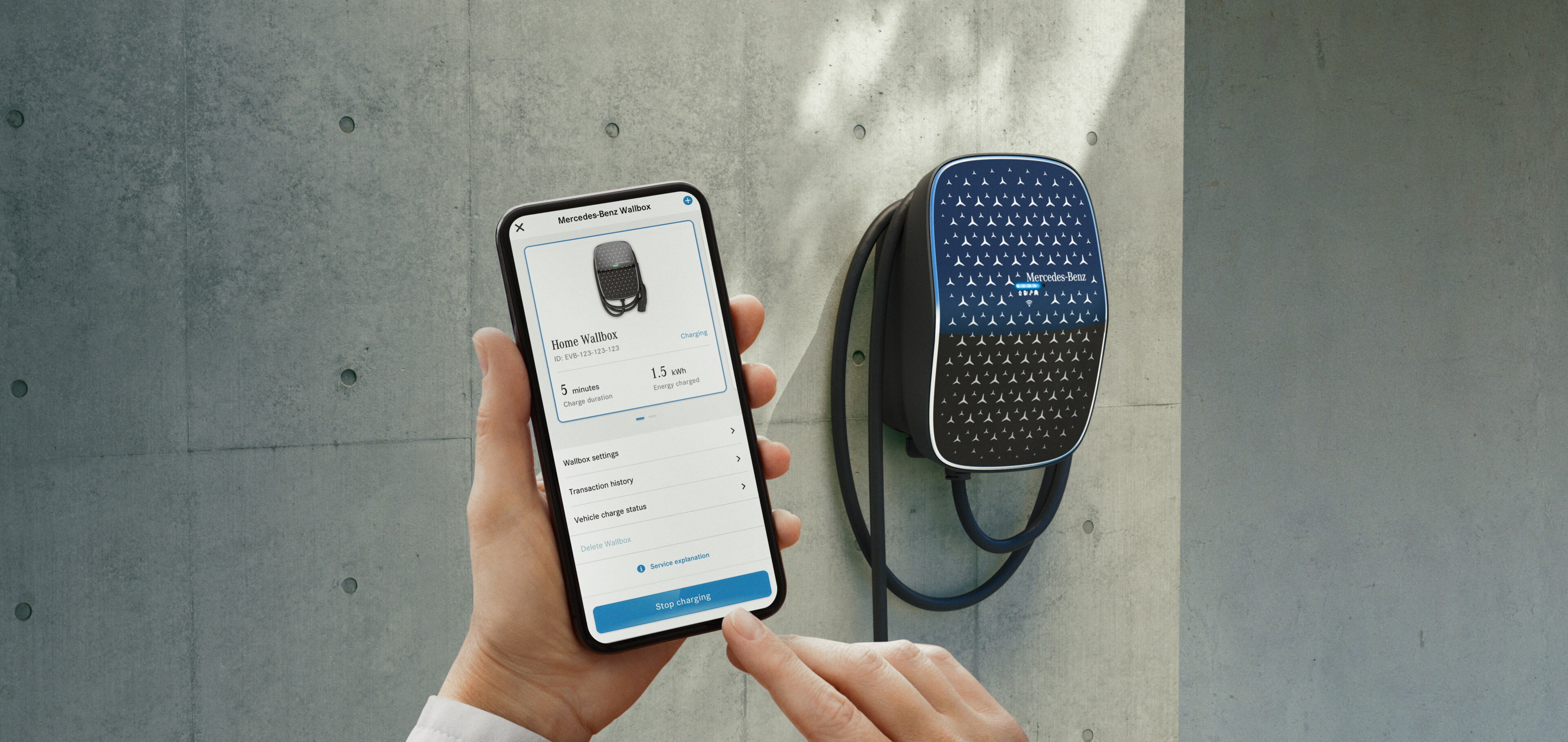 Mercedes-Benz Wallbox mit fest verbundenem Ladekabel, ECE