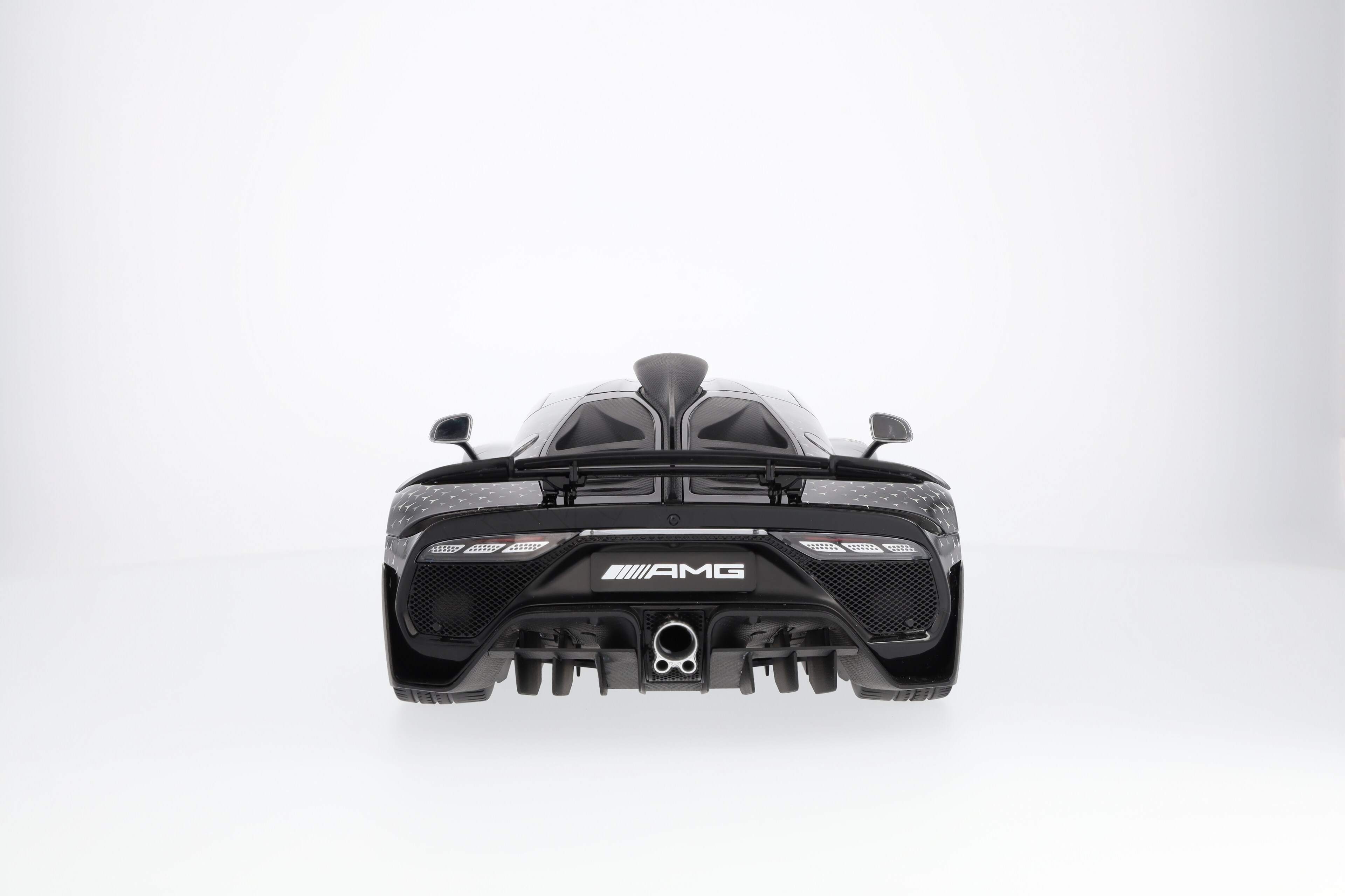 Mercedes-AMG ONE, C298, silberfarben, NZG, 1:12