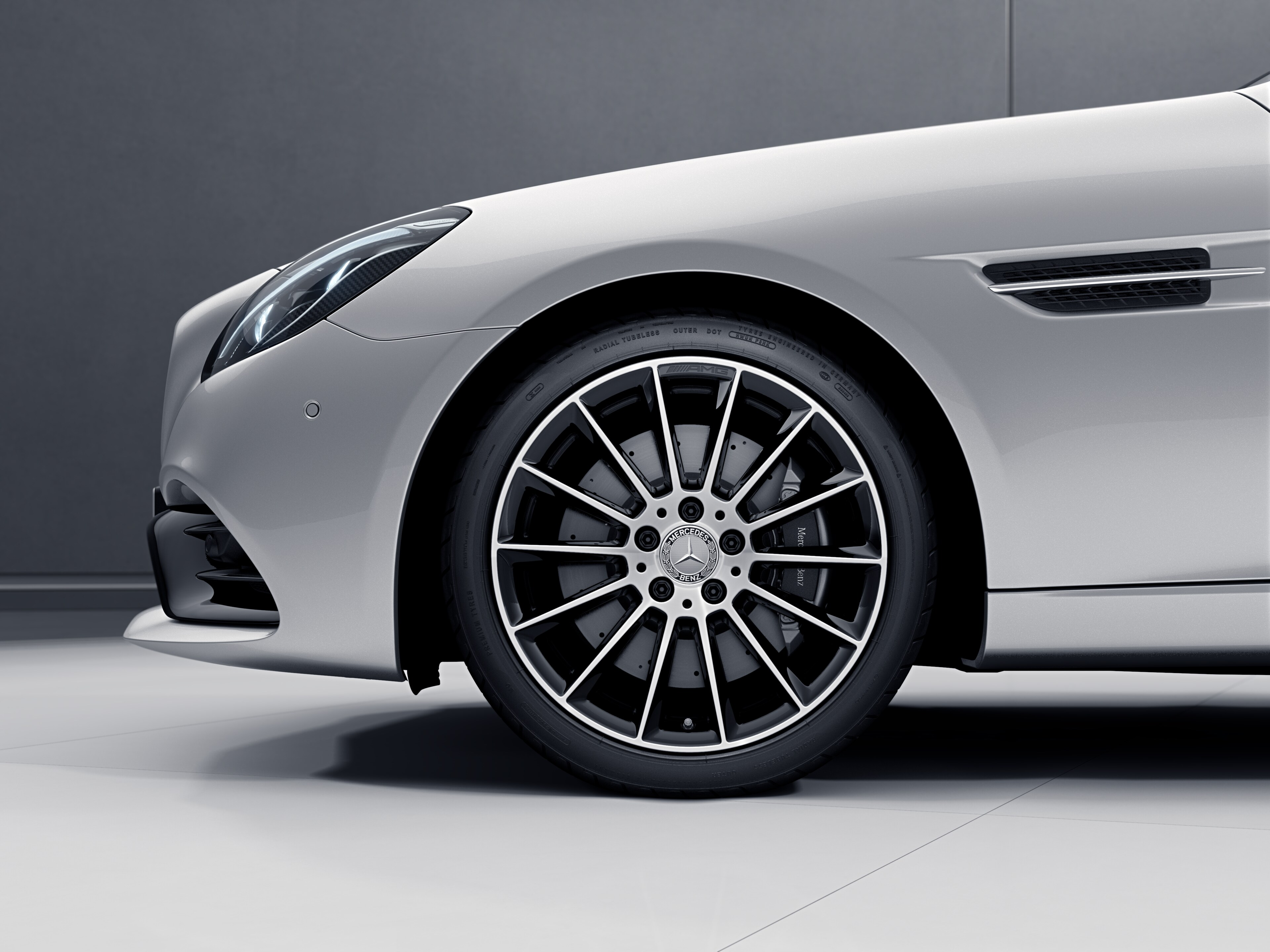 AMG Vielspeichen-Rad, 45,7 cm (18 Zoll)