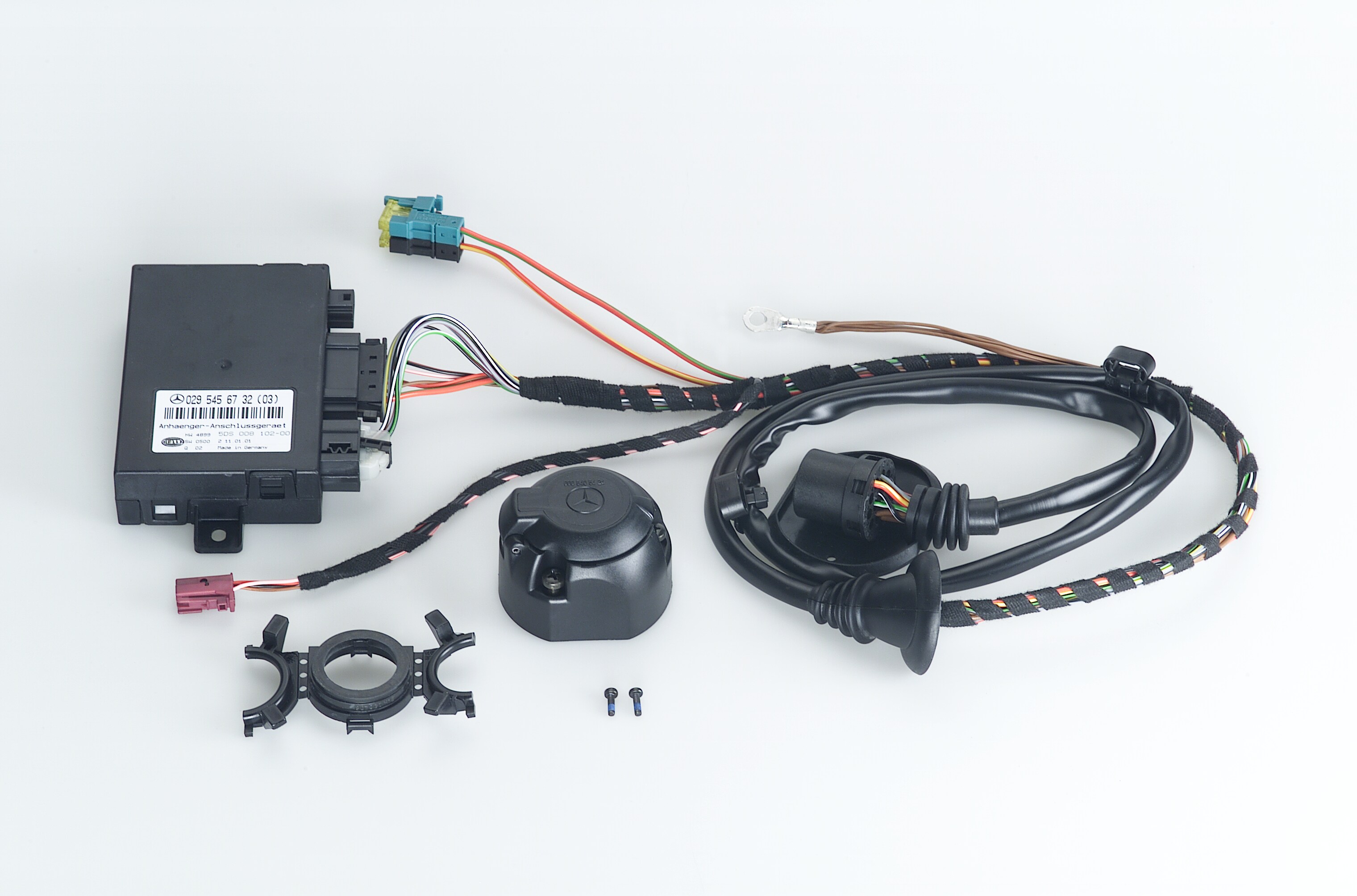 Elektrosatz für abnehmbare Anhängevorrichtung