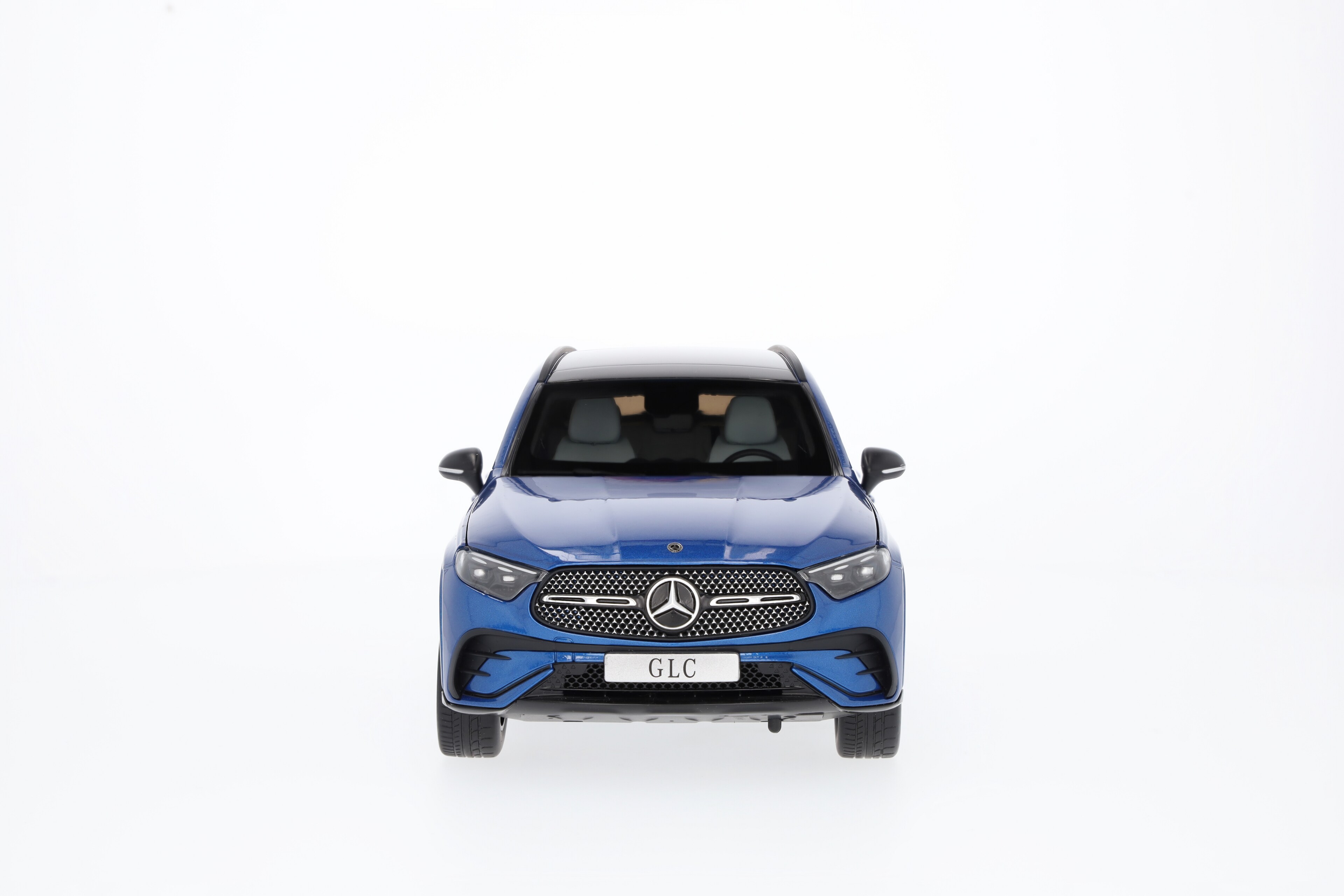GLC, AMG Line, X254 spektralblau, 1:18