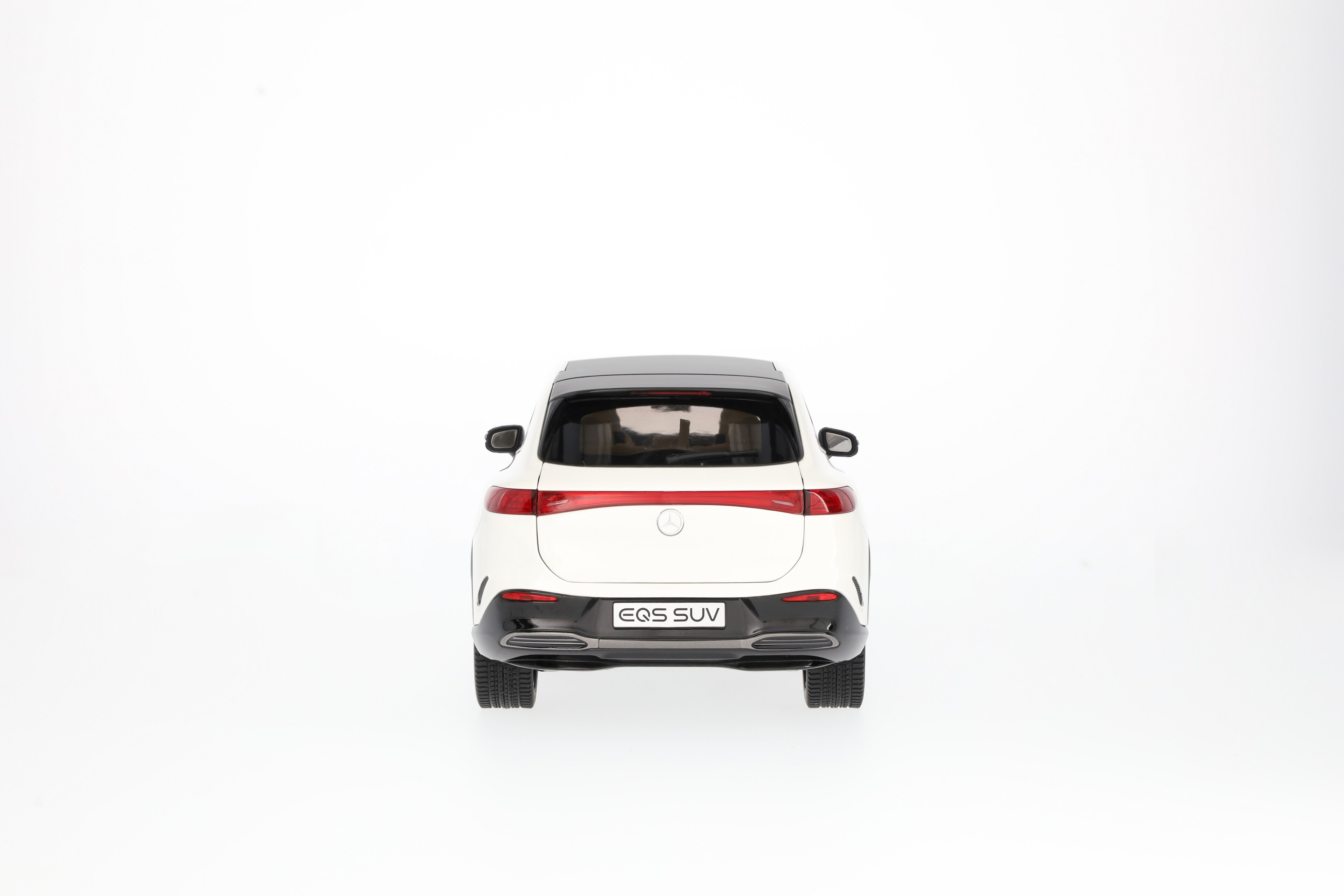 EQS SUV, AMG Line, X296 G manufaktur diamantweiß bright, NZG, 1:18