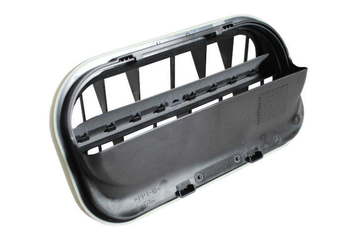 Mercedes-Benz - ENTLUEFTUNGSKLAPPE Teilenummer A1768302700 A1768302700