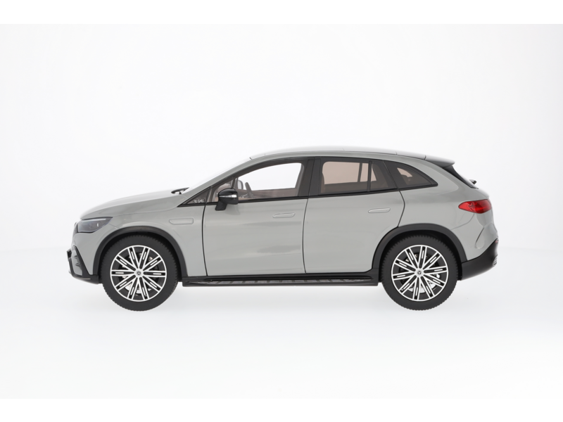 EQE SUV, AMG Line, X294 MANUFAKTUR alpingrau uni, NZG, 1:18 EQE SUV, AMG Line, X294 MANUFAKTUR alpingrau uni, NZG, 1:18