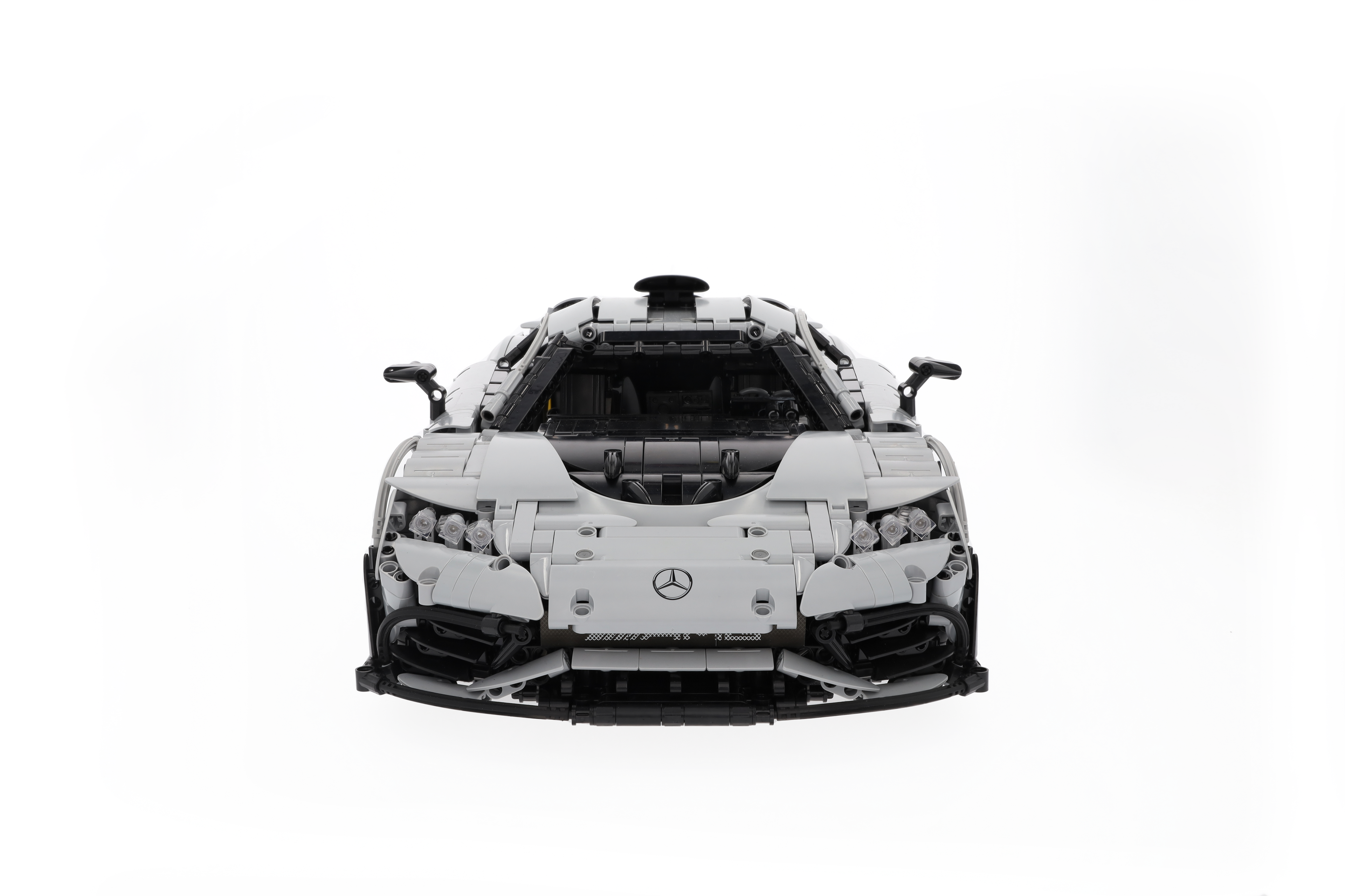 Mercedes-AMG ONE, Klemmbaustein R/C Modell