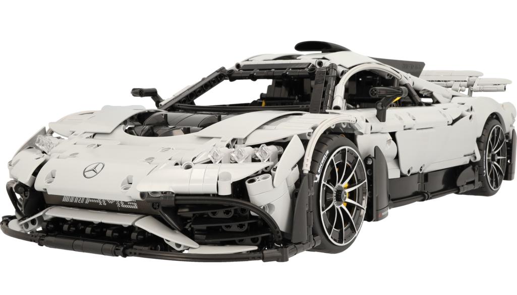 Mercedes-AMG ONE, Klemmbaustein R/C Modell