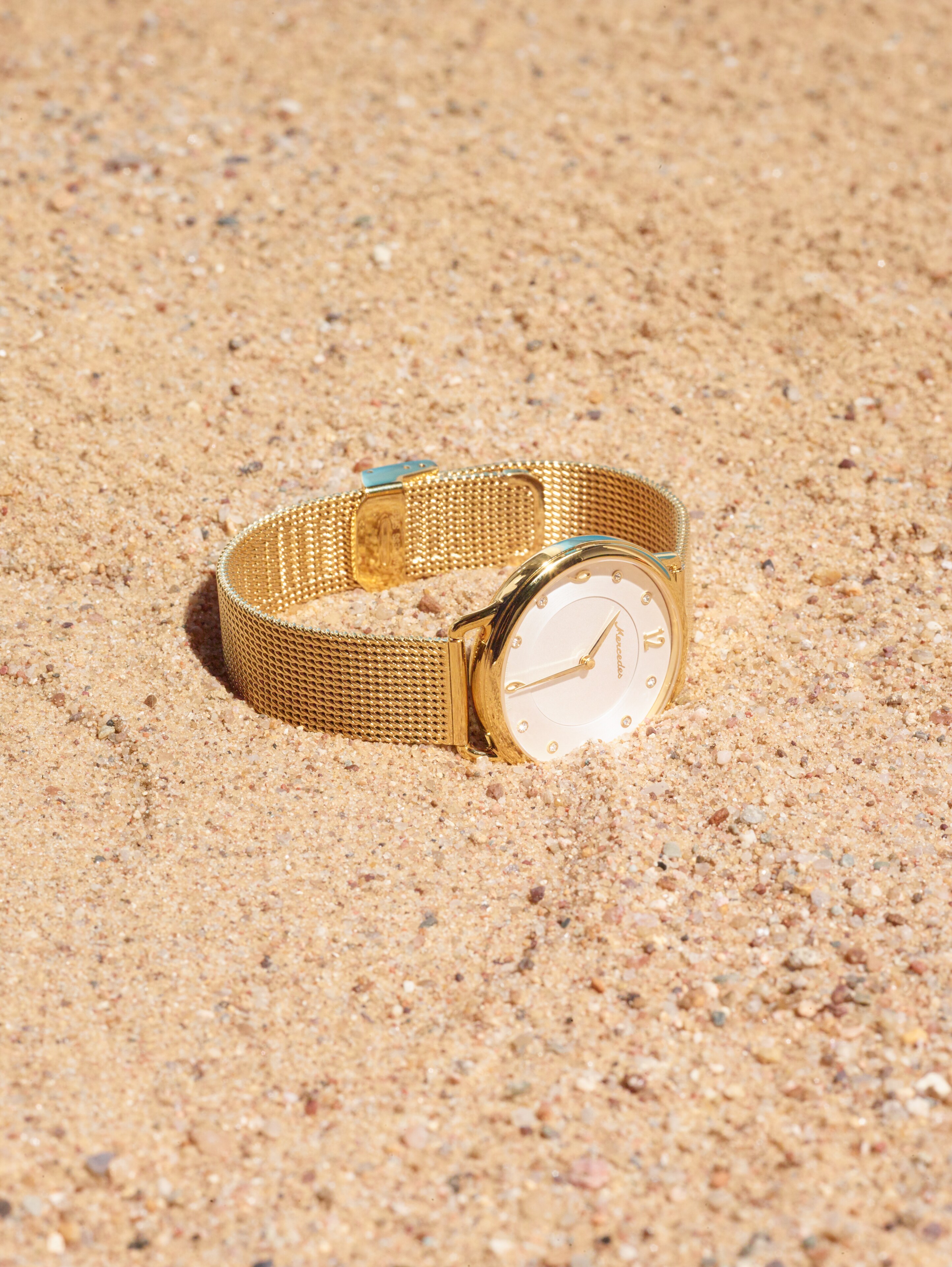 Mercedes-Benz - High resolution High resolution